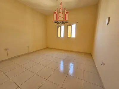 5 Bed room + 2 hall 1 Majlis Balcony Central AC parking big villa 3 Master room near park