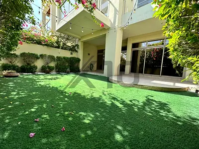 4BR Villa | Private Garden | Prime Location