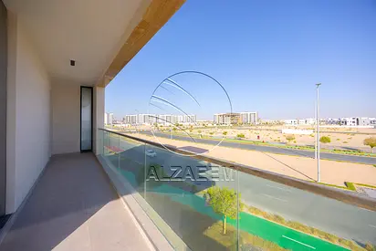 √ Move-in Ready | Corner Unit | Prime Location √