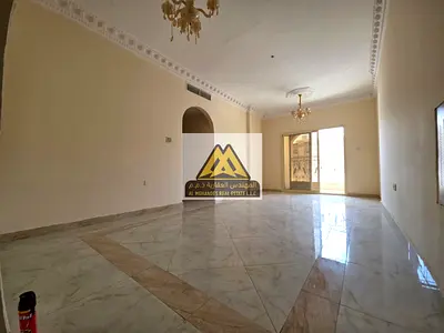 سعر ممتاز | مساحة ممتازة |منطقة حيوية | موقع ممتاز | صيانة الدورية على المالك | اطلالة مفتوحة |  قريب من كل الخدمات  و مخرج دبي و الشارقة