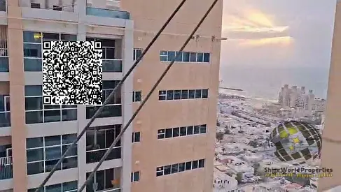 شقة فاخرة | تملك حر | جاهزة للسكن | إطلالة بحرية جزئية