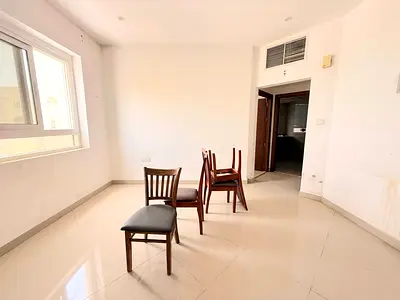 LIKE BRAND NEW BUILDING 1BHK NEAR TO PARK IN MUWAILEH