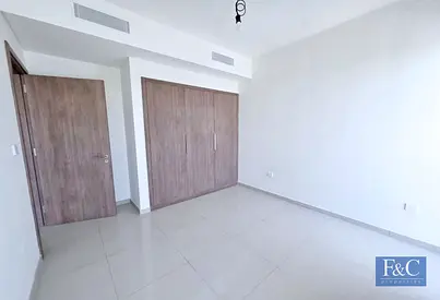 Vacant 4BR | Corner Unit | Single Row | Very Clean