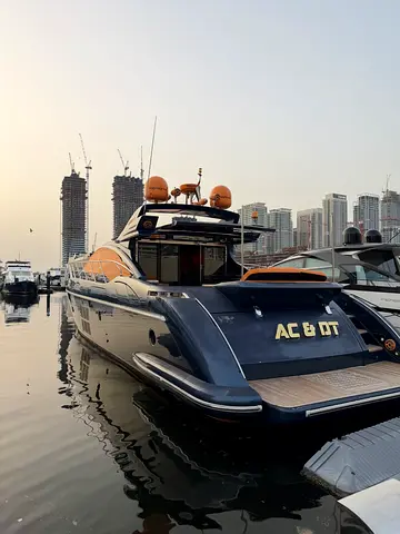 Yacht