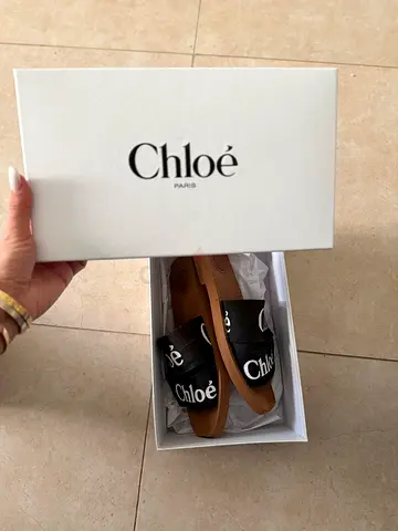 Chloe flippers