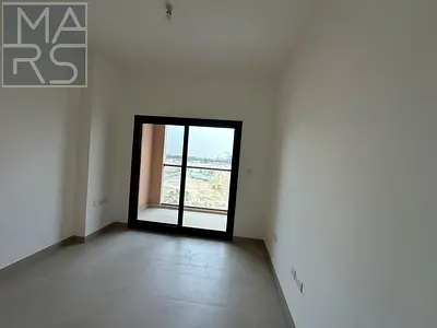 Brand new 3 bedroom with close kitchen and open view 105k