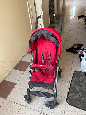 Chicco Red lightweight foldable baby stroller in good condition