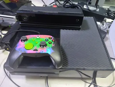 Xbox one with Kinect + Kinect Rivals game