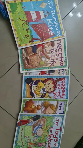 Set of 6 Childrens Picture Books — Themed Early Reader Collection