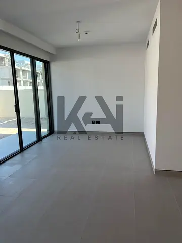 Vacant Soon | 4BR + Garden Suite | Closed Kitchen