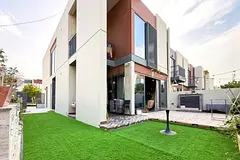 Corner Unit | Single Row | 4BR+Maid+Study