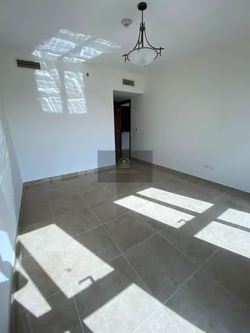 🌟 URGENT RENT | Luxury 3BR with COMMUNITY VIEW | OSHA 2 – Prime Deira Living 🌟