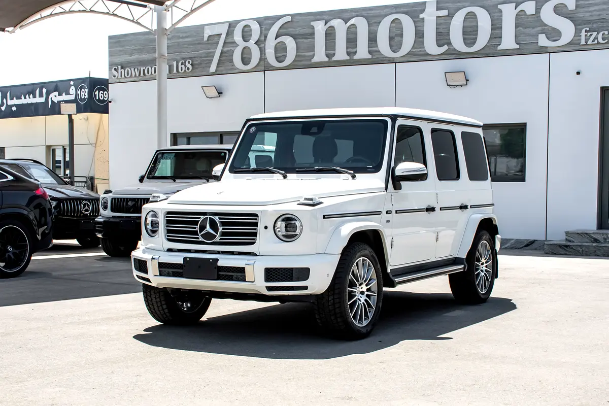 Mercedes-Benz G-Class 2019 — photo 1 of 18