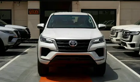 Toyota Fortuner 2.7L Mid Option 2026 GCC Specs-1