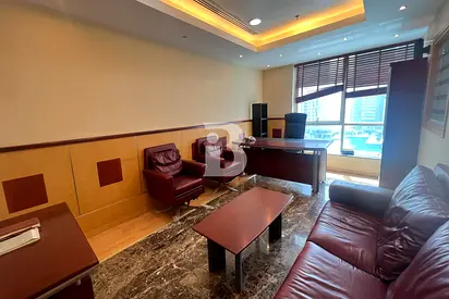 Fully Fitted | Canal View | Unfurnished