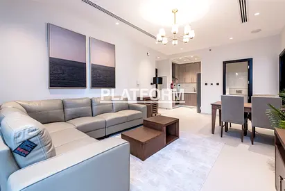 Lake View | Available | Prime Downtown