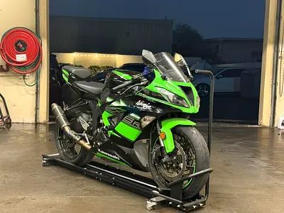 GCC 2017 Kawasaki Ninja® ZX™-6R