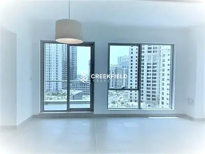 Massive 1 Bedroom apartment | Prime Location | Unfurnished