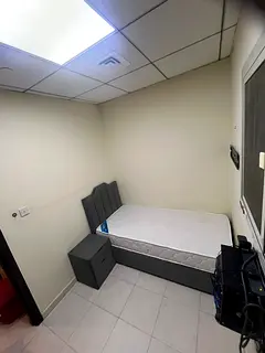 Maids Room | Near Metro and Marina Mall | for Ladies