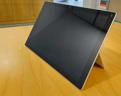 Microsoft Surface Pro 7