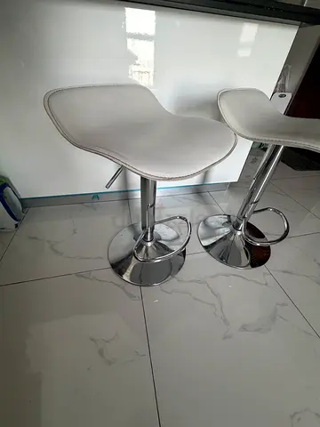 Bar chair