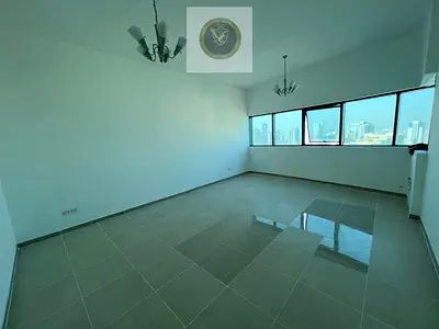 Gym pool and prime location near services