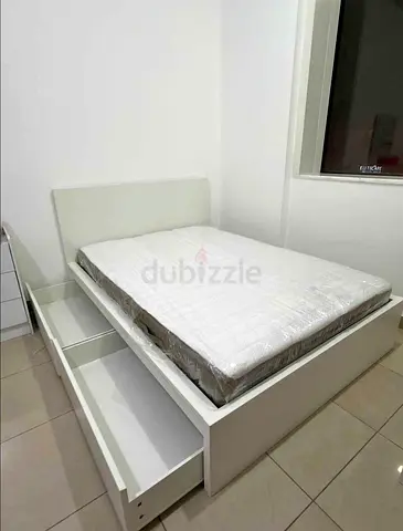 IKEA malam double‑size bed (140 × 200 cm) with 2 storage drawers underneath and an IKEA mattress ✨