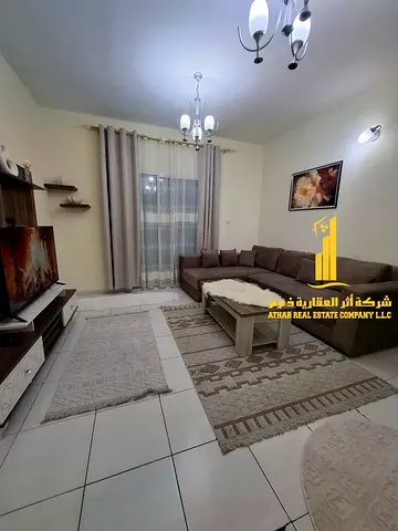 Furnished one-bedroom apartment for rent in Ajman, Al Rashidiya 3, Old Traffic Street. Clean and tidy furnishings included. All bills and internet
