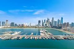 Panoramic Skyline Views | Luxurious | PHPP