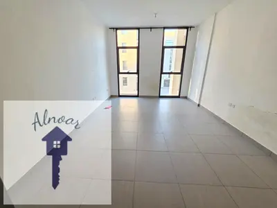 🏡 شقة استوديو واسعة للإيجار في منطقة الممشى، الشارقة |🌟 مع صالة رياضية، مسبح، موقف سيارات، بالإضافة إلى أجهزة مطبخ، استوديو كبير الحجم