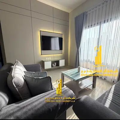 اول ساكن افخم وارقى غرفة وصاله مفروشه بالكامل فرش VIP للايجار الشهري في كورنيش عجمان