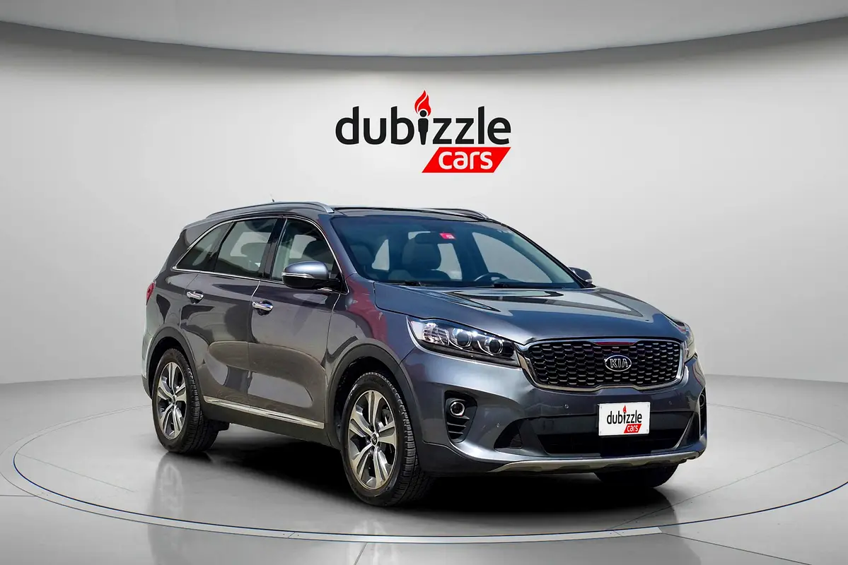 Kia Sorento 2018 — photo 1 of 15