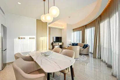 LUXURY LIVING | MOTIVATED SELLER | BRANDED