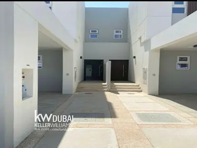 Elegant | Private Garden | Family Community