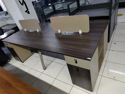 Brand New 4 Seatr Workstation For Sale
