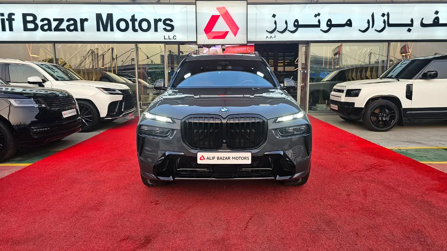 BMW X7 2024 — photo 1 of 20