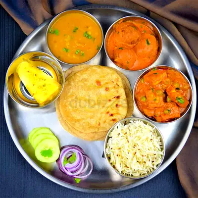 Indian house cook