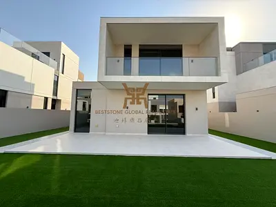 Brand New | Spacious G + 2 | Burj Khalifa Viewing | Ready to Move In | Key in Hand