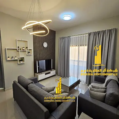 First occupancy, luxurious and elegant one-bedroom apartment, fully furnished with brand new, high-