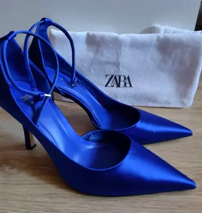 Zara Satin-Effect High-Heel shoes Size 39. Still new.