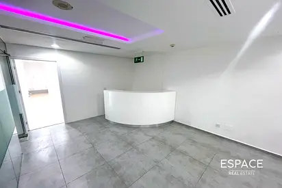 Vacant | Unfurnished | Lake Views