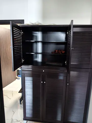 3 door wardrobe