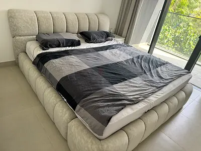 Light grey upholstered king-size bed frame with headboard 180 cm King Bed