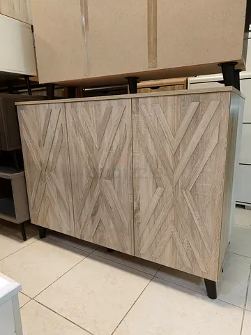 I am selling brand new shoes rack 3 door