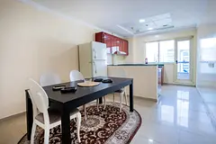 Big Master Bedroom for ONE LADY ONLY