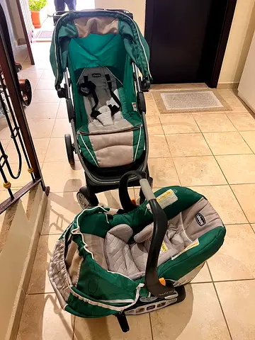 Chicco baby stroller with car seat!