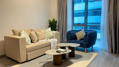 LUXURIOUS 1 BEDROOM CHILLER FREE, BATHTUB INCLUDED , LARGE LAYOUT WITH BALCONY