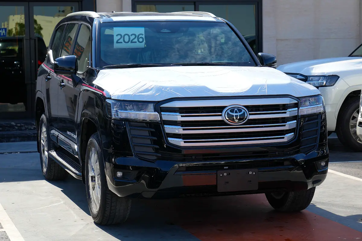 Toyota Land Cruiser 2026 — photo 1 of 20