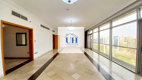 4BR Apartment | Pool & Gym | Khalifa Street