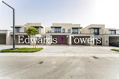 Brand New | 3 Bed+Maid | Internal | Available June
